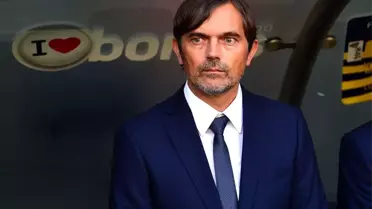 Derby County, takımı Phillip Cocu'ya emanet etti