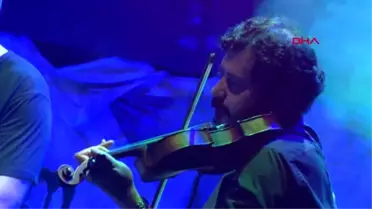 LEVENT YÜKSEL HARBİYE'DE SEVENLERİ İLE BULUŞTU