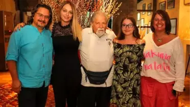 Manço ailesi doğum gününde buluştu