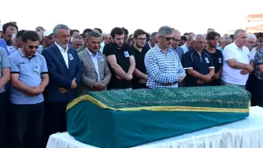 Merhum Dekan Taşmektepligil gözyaşlarıyla memleketine uğurlandı