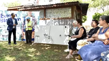 Kadınlar ingiliz anahtarı ve karga burunla tanıştı