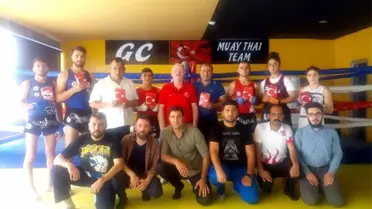 Milli takım sporcu antrenörlerine moral ziyareti