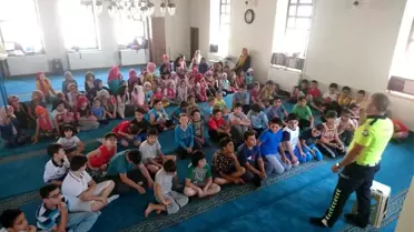 Minik öğrencilere 'trafik' bilinci