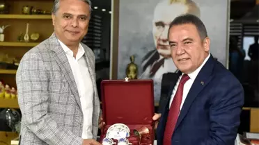 Başkan Muhittin Böcek, Ümit Uysal'la bir araya geldi