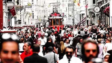 Türkiye nüfus haritası: Kadın erkek sayısının en farklı olduğu bölgeler, popüler isimler