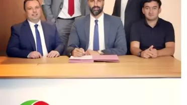 Arda Vekiloğlu, Petkim Spor'da imzayı attı