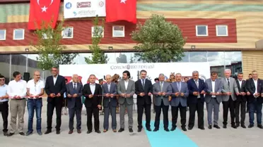 Çorum'da Sanayi ve Ticaret Fuarı açıldı