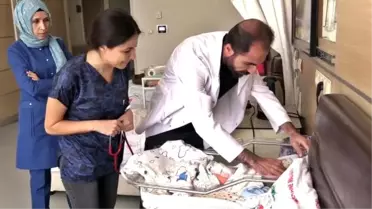 Muş'ta yeni doğan bebeğe omurilik ameliyatı