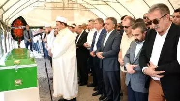 Abdullah Gül, Şanlıurfa'da cenazeye katıldı