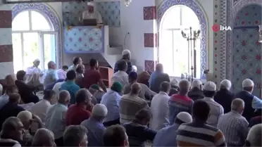 Öldürüldüğü camide son yolculuğuna uğurlandı