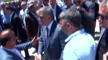 ŞANLIURFA Abdullah Gül, Şanlıurfa'da cenazeye katıldı