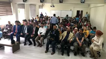 Türkeli'de 'Şair Yazar Gençlik Buluşması' söyleşisi