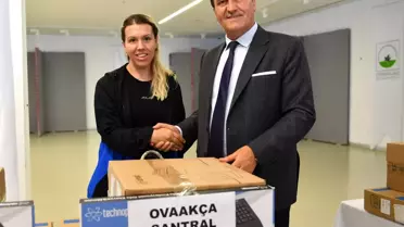 Osmangazi'den muhtarlara teknolojik destek