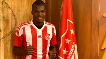Isaac Cofie Demir Grup Sivasspor'da