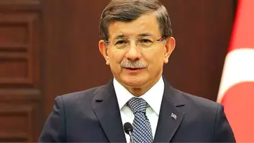 'FETÖ'nün siyasi ayağı siz misiniz?' sorusuna Davutoğlu yanıt verdi