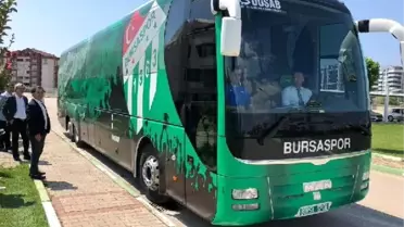 Bursaspor, haczedilen takım otobüsünü geri aldı
