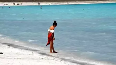 Salda Gölü'ne günde 30 bin ziyaret