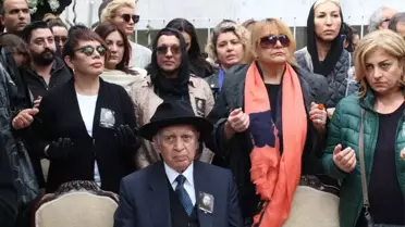 Sezen Aksu'nun babası taburcu oldu