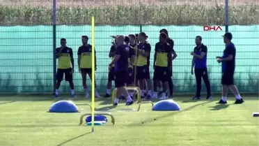 SPOR Fenerbahçe sıcak havada çalıştı