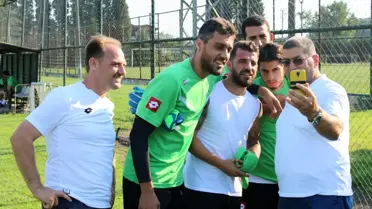 İki gurbetçi Sakaryaspor aşığının hayalleri gerçeğe döndü
