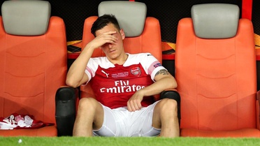 İngiliz basınında Mesut Özil yorumları: 'Haftada 350 bin sterlini hak etmiyor'