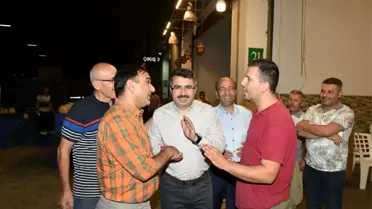 Sebze meyve halinde sabah mesaisi