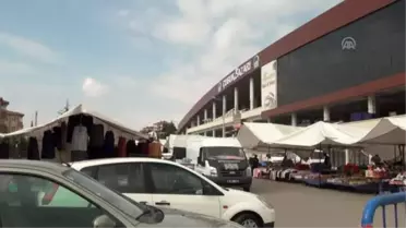 Halk pazarı 20 yılın ardından dua ile açılmaya başlandı