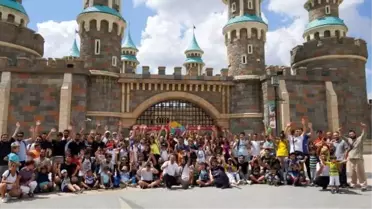 'Bir Dileğim Var' çocukları doyasıya eğlendi