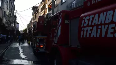 Gaziosmanpaşa'da çatı yangını