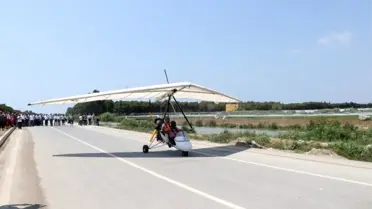 Hayatlarında hiç uçağa binmeyen çocuklar, gökyüzüyle buluştu