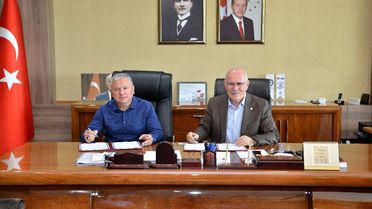 Uşak Üniversitesi Seranova Seramikle protokol imzaladı