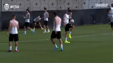 Valencia Eğitimi Brighton Çatışması Öncesinde Devam Ediyor