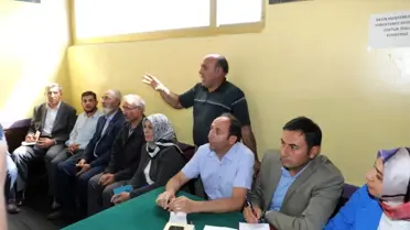 Vali Öksüz, 30 Ekim Mahallesi sakinleriyle buluştu