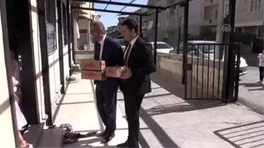 Muhtardan 10 bin kuran kursu öğrencisine 'dondurma'