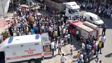 Karşıya geçerken tırın altında kalan yaşlı adam hayatını kaybetti