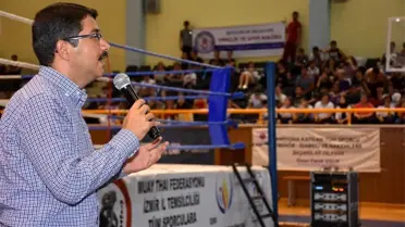 Başkan Çelik şampiyonada genç sporculara seslendi