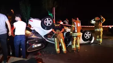 Refuje çarpan araç takla atarak karşı şeritteki aracın üstüne düştü