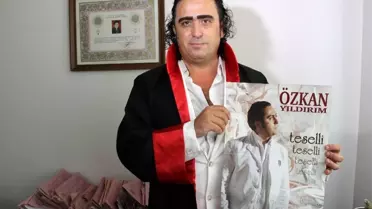 Türkücü olmak için hakimliği bıraktı