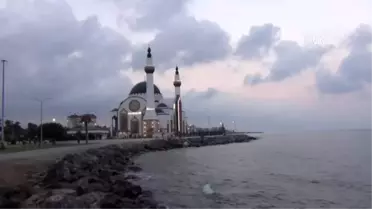 Hatay'da bayram namazı