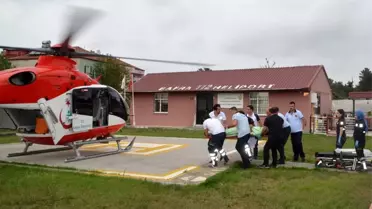 Yaralanan motosiklet sürücüsü için helikopter havalandı