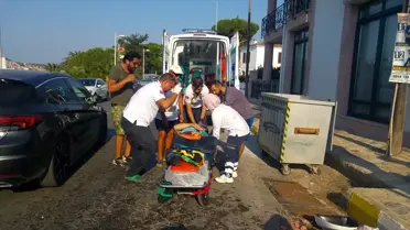 Ayvalık'ta motosiklet ile otomobil çarpıştı: 1 yaralı