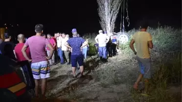 Dere yatağına devrilen traktörün sürücüsü öldü