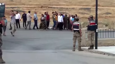 Düğünde bıçaklı kavga: 9 yaralı