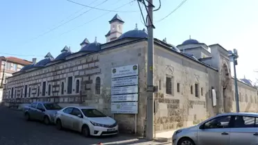 Cihan Padişahı Fatih Sultan Mehmet'in okulu yeniden ihya edildi