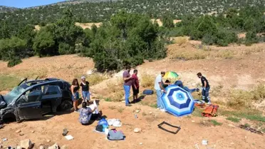 Vatandaşlar yaralılar için şemsiyelerle gölgelik alan oluşturdu