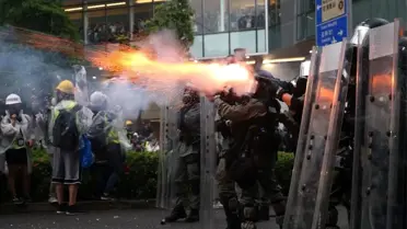 Hong Kong'da molotoflu eylem
