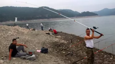 En büyük sazanı tutma yarışması