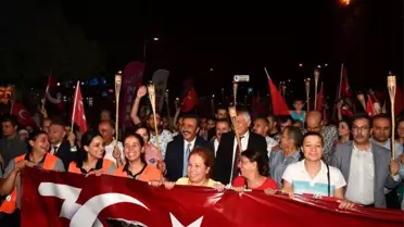 Adana'da fener alayı