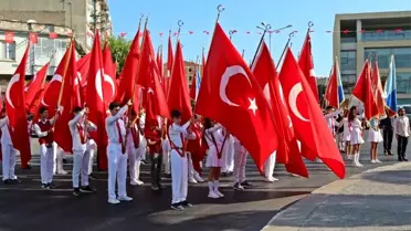 Manisa'nın ilçelerinde 'Zafer Bayramı' kutlamaları