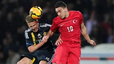 Son Dakika: Galatasaray'a yazılan Mevlüt Erdinç Fenerbahçe ile anlaştı